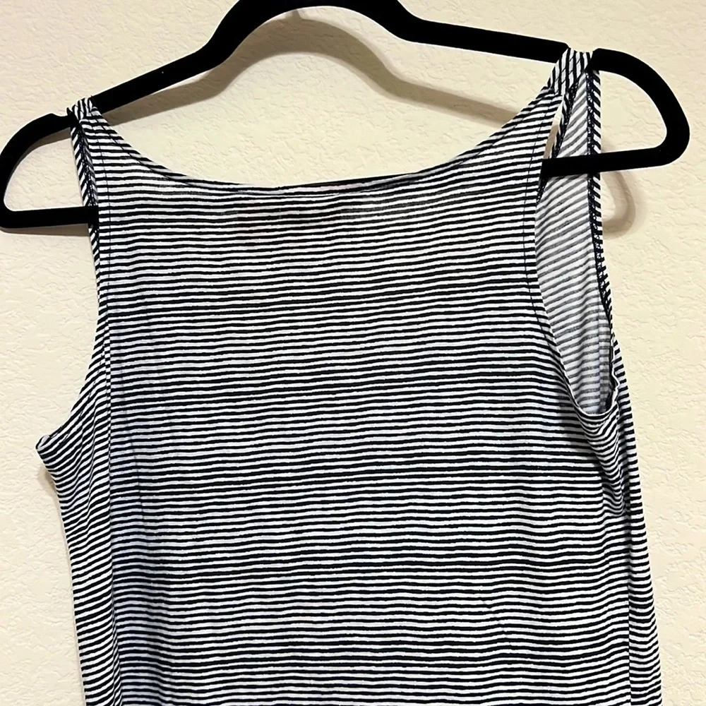 Tory Burch sleeveless shirt size XSmall